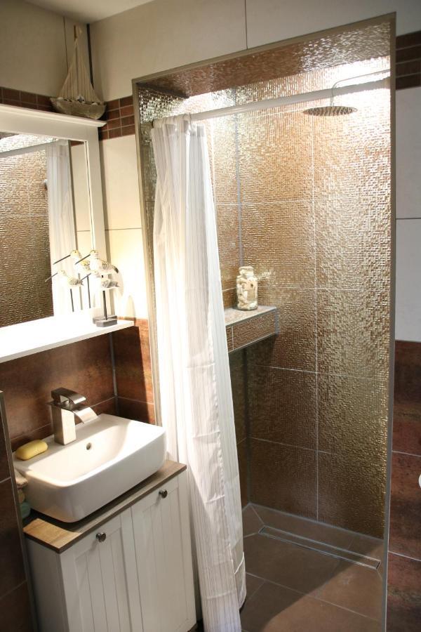 Ferienwohnung Dein Ostseetrip Ostseebad Kühlungsborn エクステリア 写真